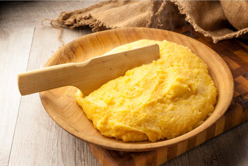 2 Recetas Vegetarianas con Polenta para Comer Saludable