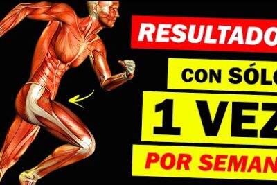 Persona entrenando en pista de atletismo para mejorar sus marcas al correr con series de entrenamiento.